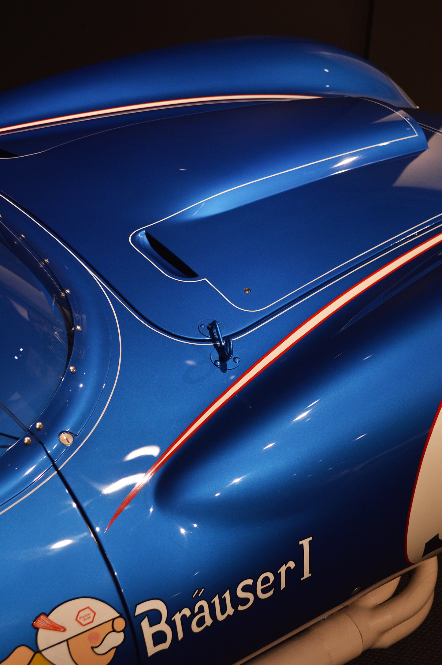 Blue Brauser
